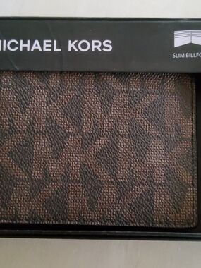 Michael Kors Brown Signature Pattern Card & Key Holder